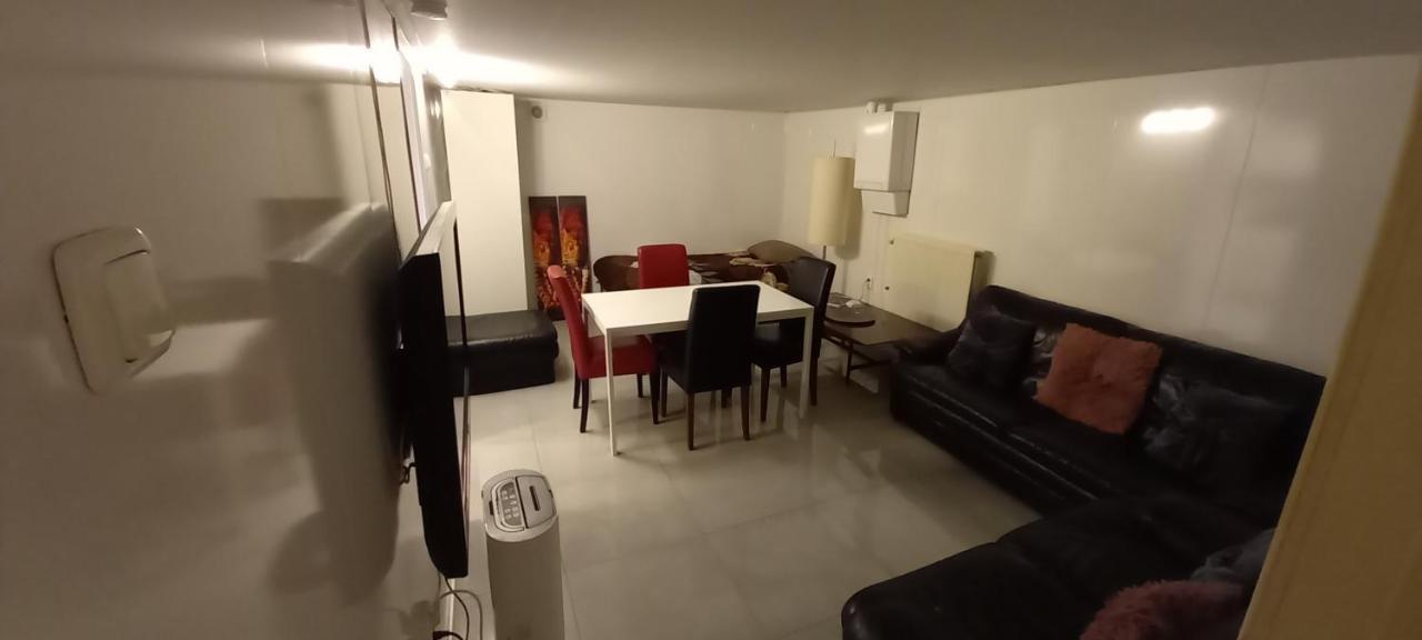 74 Pijnboomstraat Den Haag